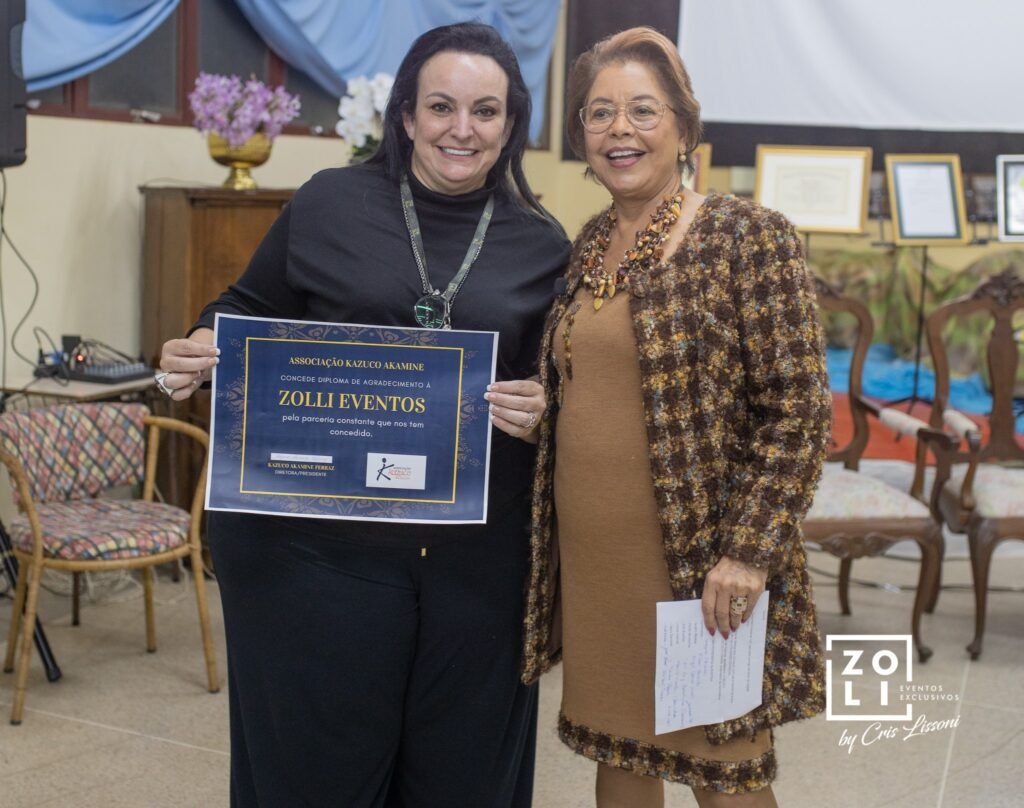 BUSINESS WOMAN 16-08-22