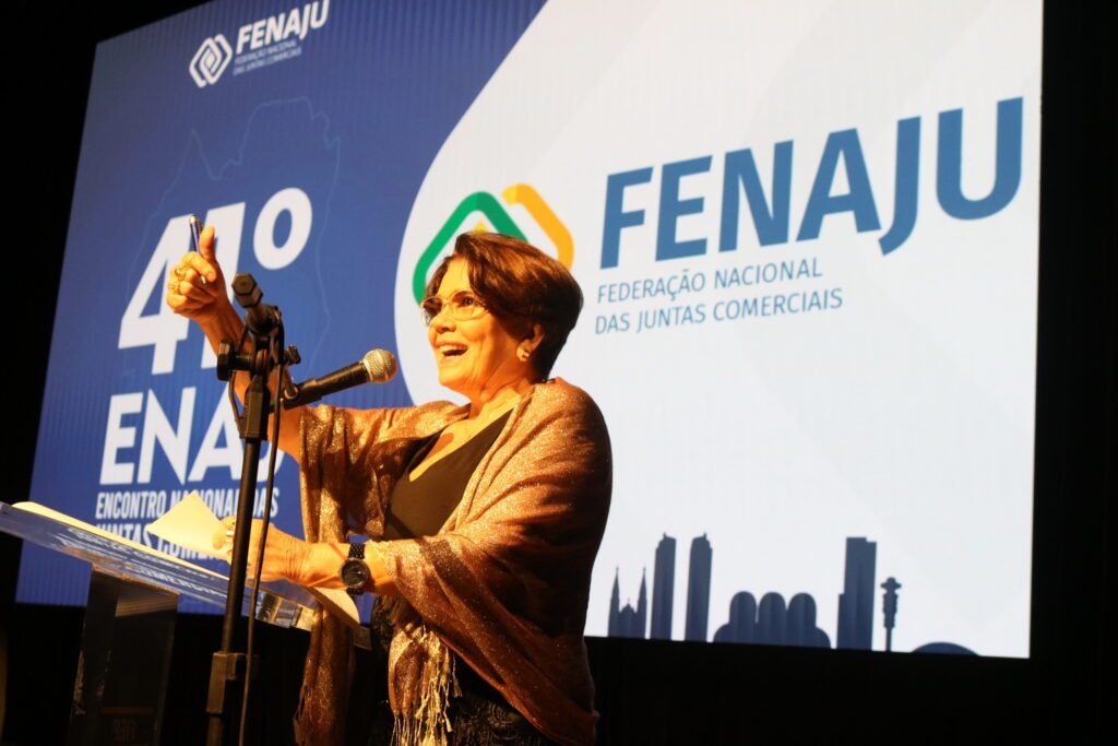 Alzenir Porto, Presidente da Federação Nacional das
Juntas Comerciais e Presidente da Junta Comercial do Piauí,
destaca a importância do evento.