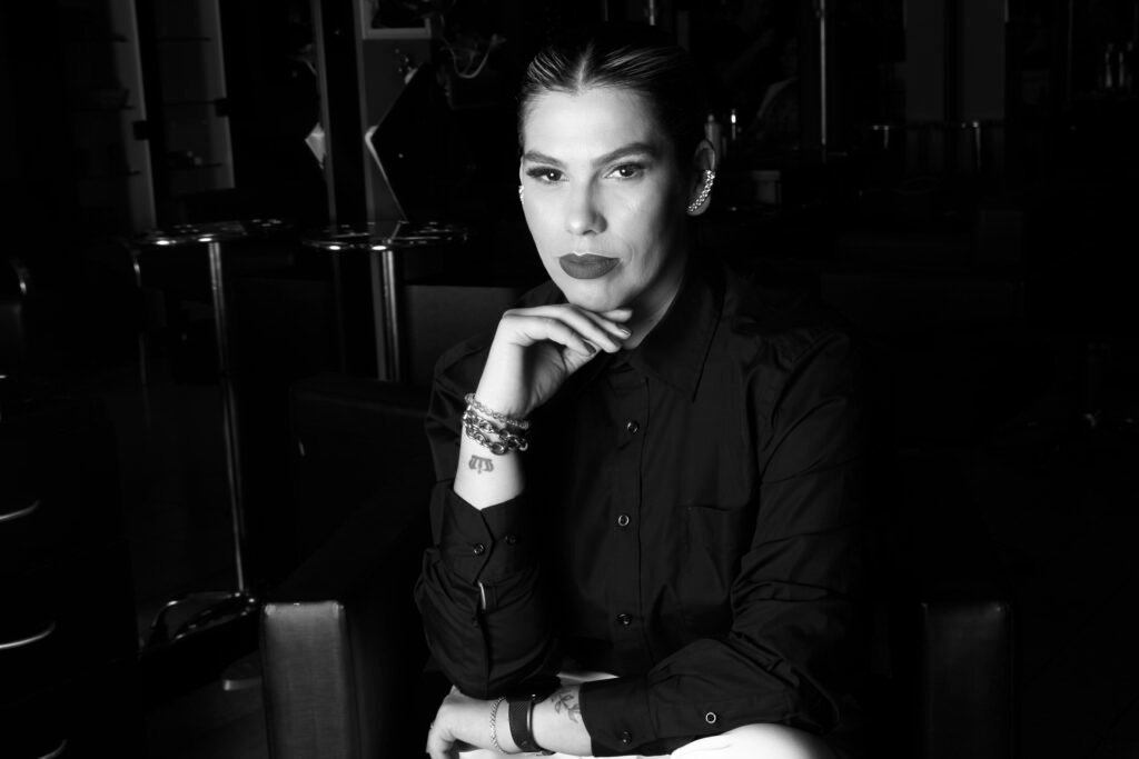 + Mulher – Mery Lara