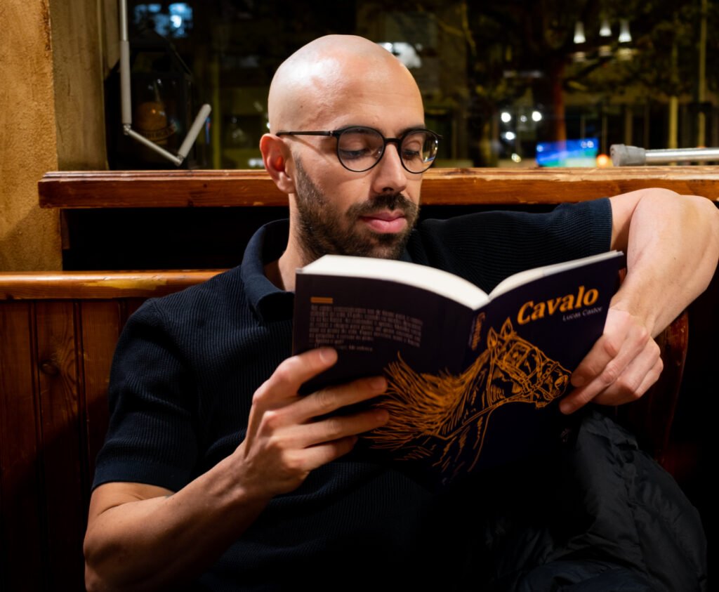 “Cavalo”, obra finalista do Prêmio Mozart Pereira Soares, aborda dilemas do homem contemporâneo