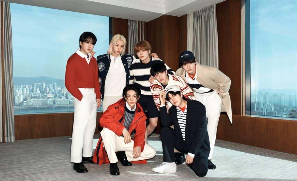 Tommy Hilfiger apresenta campanha de primavera 2024 com Stray Kids