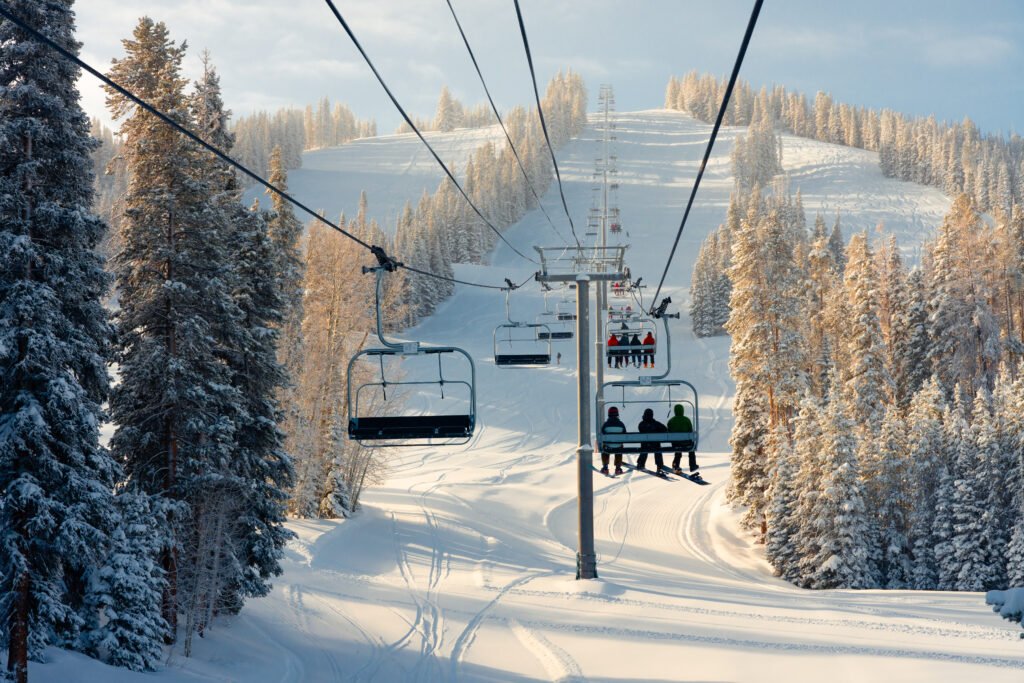 Aspen Snowmass estreará um novo teleférico de alta velocidade em Snowmass nessa temporada de inverno. O "Coney Express" será aberto ao público no início do inverno.