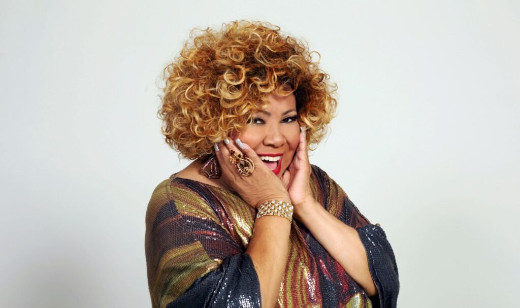 Alcione ganha sua primeira exposição no Brasil em homenagem aos 50 anos de carreira