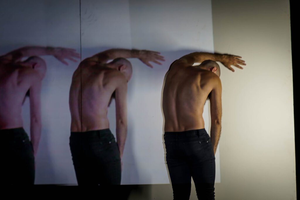 “No Estoy Solo”: Festival de Curitiba recebe performance argentina