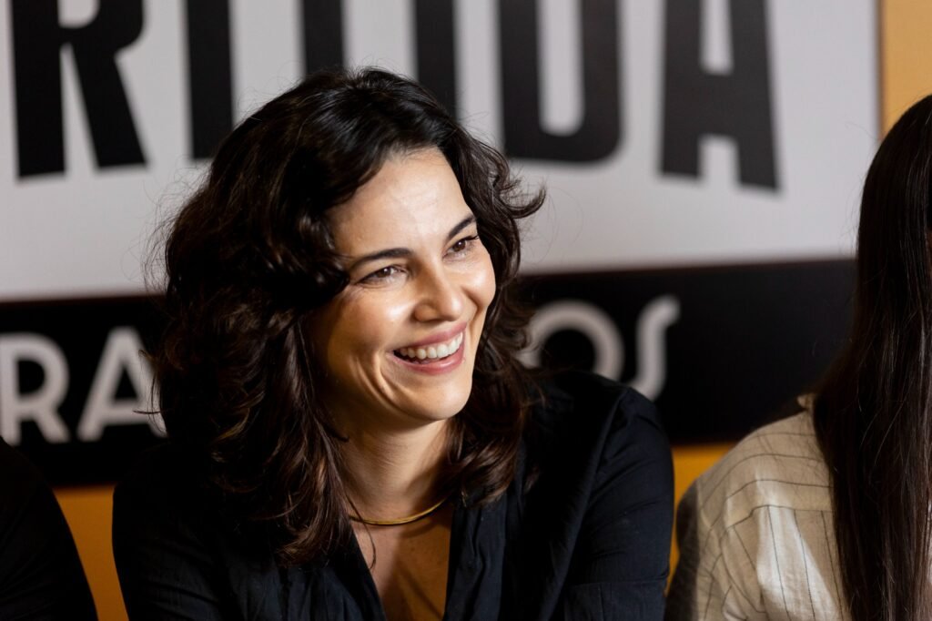 Tainá Müller, de “Brilho Eterno”: “O preço do amor é o luto”